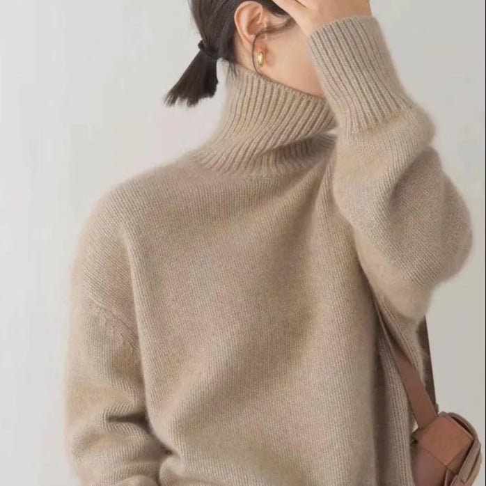 ליב I סוודר עם צווארון גבוה