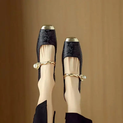 ציליה™ | סנדלים